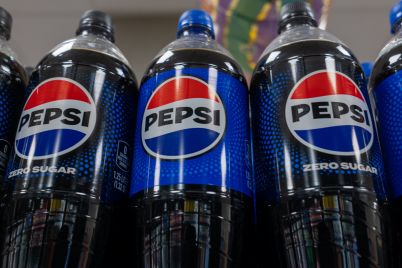 pepsico-cuts-earnings-forecast-as-it-predicts-uncertainty-in-tariffs-consumer-spending-scaled.jpg