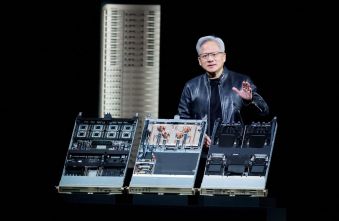 photonics-breakthrough-5-investment-picks-poised-to-solve-ais-bottleneck.jpg