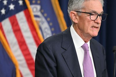 powell-indicates-further-smaller-rate-cuts-insists-the-fed-is-not-on-any-preset-course-scaled.jpg