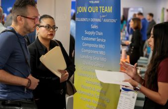 private-payrolls-slow-to-38000-a-warning-for-systemic-growth.jpg