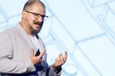 qualcomm-strategic-price-hike-navigating-the-memory-crunch.jpg