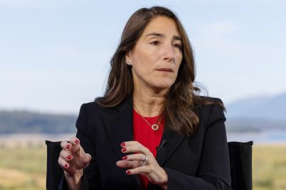 raising-interest-rates-feds-hammack-issues-stark-warning-on-persistent-inflation.jpg