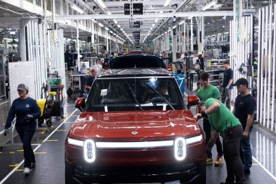 rivian-tops-wall-streets-second-quarter-expectations-amid-cost-cuts-scaled.jpg