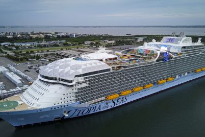 royal-caribbean-sandals-deal-a-3-billion-strategic-growth-initiative.jpg