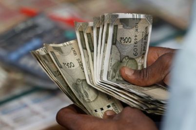 rupee-treads-water-far-forward-premiums-stick-to-downtrend.jpg