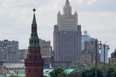 russias-central-bank-raises-key-rate-to-21-to-rein-in-higher-than-forecast-inflation-scaled.jpg