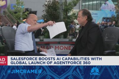 salesforce-stock-jumps-after-company-offers-rosy-forecast-for-2030.jpg