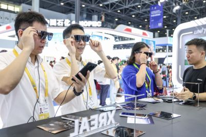 shenzhen-hardware-innovation-how-a-former-apple-executive-is-chasing-the-next-apple.jpg