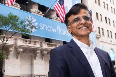snowflakes-6-billion-aws-bet-a-bold-move-for-ai-innovation.jpg