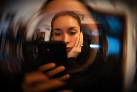 social-media-addiction-trial-a-trillion-dollar-risk-to-metas-digital-kingdom.jpg