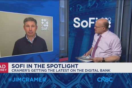 sofi-ceo-defends-decision-to-hold-guidance-steady.jpg