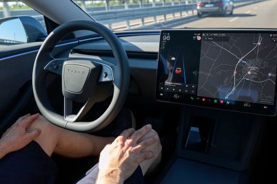 software-defined-cars-decoding-the-longevity-risk-and-innovation-curve.jpg