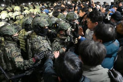 south-korean-stocks-rebound-from-lows-in-chaotic-trading-as-president-says-hes-lifting-martial-law.jpg
