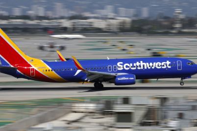 southwest-airlines-bold-jet-fuel-strategy-amidst-supply-volatility.jpg