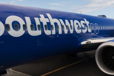southwest-airlines-cuts-revenue-forecast-blaming-changing-booking-patterns-scaled.jpg