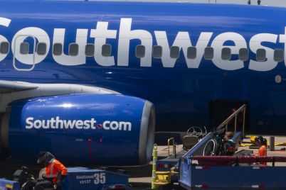 southwest-airlines-will-charge-to-check-bags-for-the-first-time-launch-basic-economy-tickets-scaled.jpg