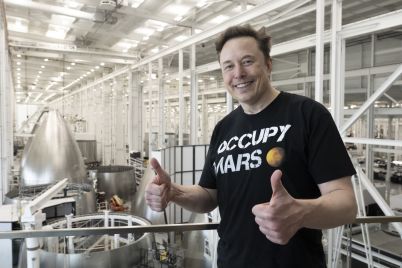 spacex-stock-navigating-the-1.8-trillion-innovation-wave.jpg