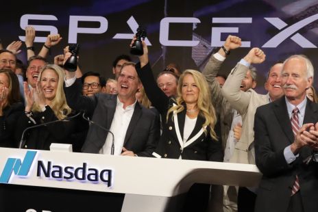 spacexs-index-inclusion-a-trillion-dollar-growth-trajectory.jpg