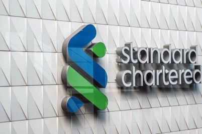 standard-chartereds-15-role-cuts-drive-growth-targets-a-deep-dive.jpg