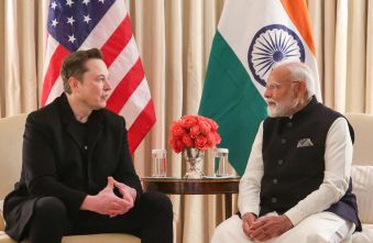 starlink-india-regulatory-hurdles-and-innovation-driven-growth-risks.jpg