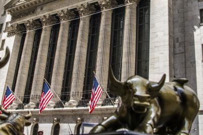 stock-market-gains-fuel-millionaire-surge-a-deep-dive-into-wealth-disparity.jpg