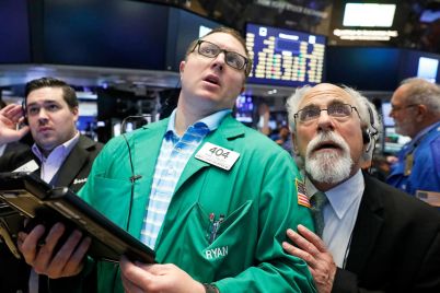 stock-market-turmoil-3-forces-driving-tech-sell-off-and-market-reallocation.jpg
