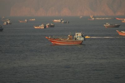 strait-of-hormuz-closure-claims-stir-oil-markets.jpg