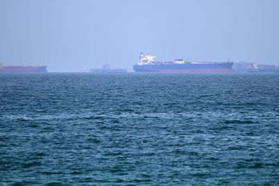 strait-of-hormuz-traffic-volatility-traders-push-normalcy-to-2027.jpg
