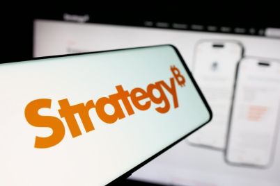 strategy-buys-2932-bitcoin-for-264m-but-mstr-stock-tests-critical-160-support.jpg