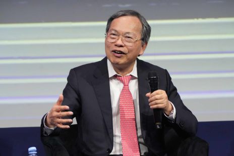 super-micro-stock-tumbles-amidst-7-billion-financing-plans-for-ai-server-demand.jpg