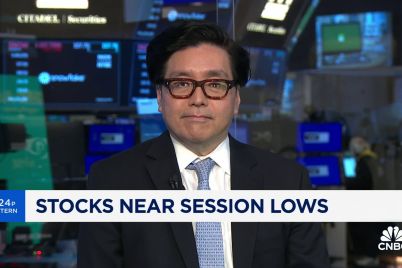 surging-inflation-fears-sent-markets-tumbling-and-fed-officials-scrambling.jpg