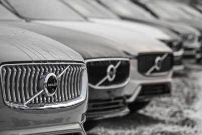 swedens-volvo-cars-on-track-for-worst-trading-day-ever-as-shares-plunge-over-18.jpg