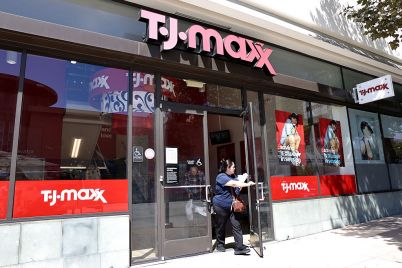 t-j-maxx-and-marshalls-owner-hikes-outlook-as-ceo-says-holiday-season-is-off-to-a-strong-start.jpg
