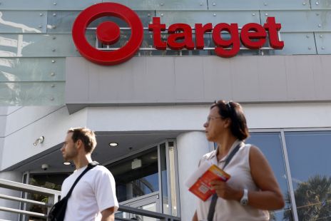 tariff-refunds-unpacking-retailers-diverse-strategies-for-alpha.jpg