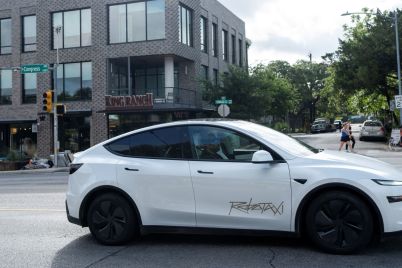 tesla-robotaxi-fleets-texas-hurdles-a-scalability-reality-check.jpg