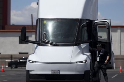 tesla-semi-production-breakthrough-nevada-factory-signals-scalability-for-electric-trucks.jpg
