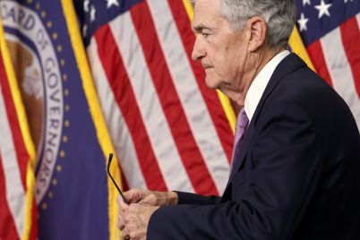 the-federal-reserve-may-have-pretty-much-just-hit-its-2-inflation-target-scaled.jpg