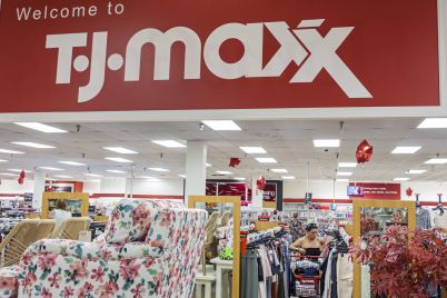 tj-maxx-parent-company-says-it-will-benefit-from-chaotic-market-conditions-after-strong-holiday-scaled.jpg
