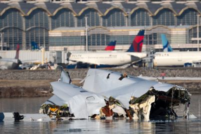 u-s-admits-liability-in-army-helicopter-collision-with-american-airlines-jet-that-killed-67-people-scaled.jpg