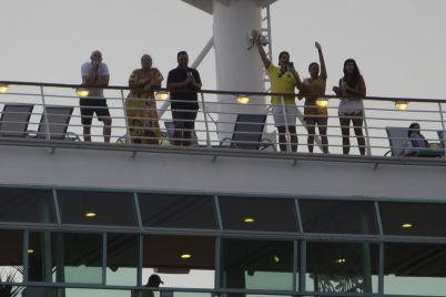 u-s-cdc-says-people-should-avoid-cruise-travel-regardless-of-vaccination-status-scaled.jpg