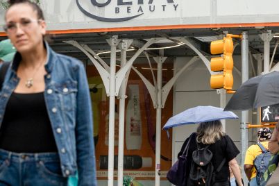 ulta-misses-wall-street-expectations-trims-guidance-after-quarterly-sales-decline-scaled.jpg