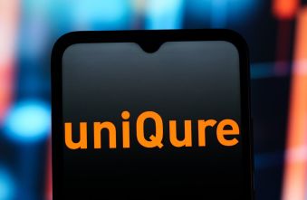 uniqure-gene-therapy-a-stunning-reversal-in-fda-approval-path.jpg