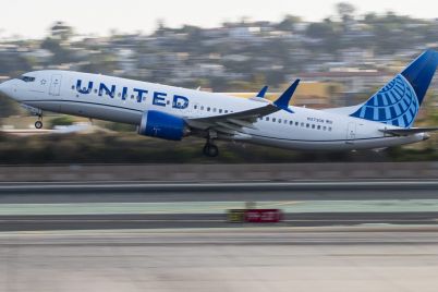 united-shares-hit-pre-pandemic-high-after-airline-forecasts-strong-finish-to-2024-plans-buyback-scaled.jpg