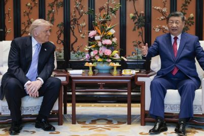us-china-trade-truce-a-fragile-balance-amidst-global-tensions.jpg