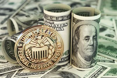us-dollar-vs-the-euro-as-the-fed-starts-cutting-rates-ecb-holds.jpg