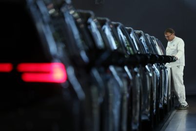volkswagen-profits-sink-warning-for-global-auto-sector-alpha.jpg