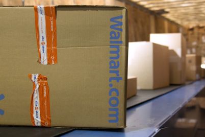walmart-ditches-online-shipping-minimum-for-walmart-to-better-compete-with-amazon-prime-scaled.jpg