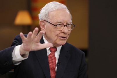 warren-buffett-speaks-out-against-creating-family-wealth-dynasties-gives-away-another-1-1-billion.jpg