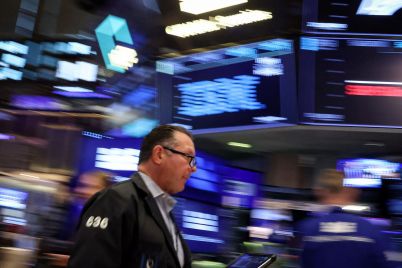 week-in-review-stocks-stumble-nvidia-bankrolls-openai-and-iphone-sales-surprise-scaled.jpg