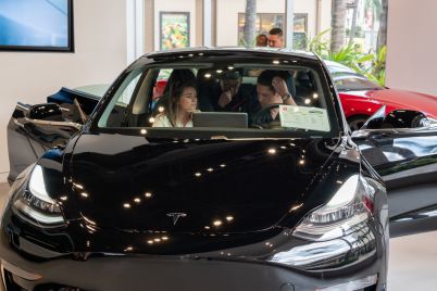 why-hawaii-is-becoming-a-leader-in-u-s-ev-adoption-scaled.jpg